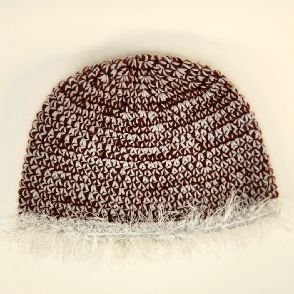Hand knit woolen fringe hat OSFM - Picture 9 of 13